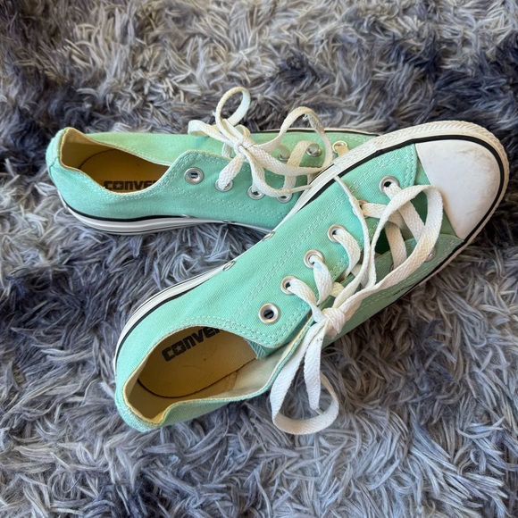 Converse size 8 - Picture 1 of 7